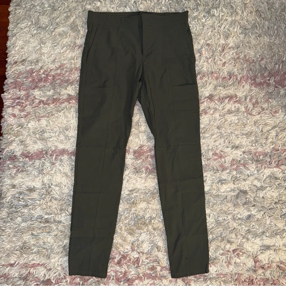 Athleta wander stash skinny pant 4